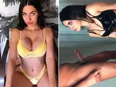 Karina Oliveira, jovem sensual chupando até engolir muito esperma.