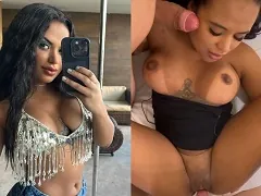 Gi Paes dando a buceta e mamando seus amigos