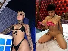 Ninfeta rabuda de SP fez porno caseiro se masturbando enquanto lia conto erotico