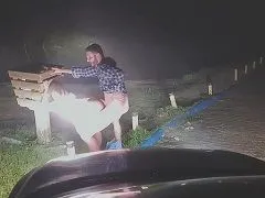 Parou o carro na rua pra foder a putinha - red tube