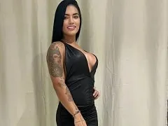 Janairla Barreto nua exibindo seus peitos deliciosos em vídeo amador