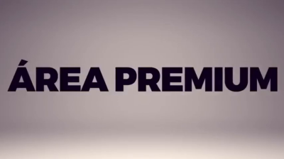 Letycia Valenttina rebolando pelada com tesão